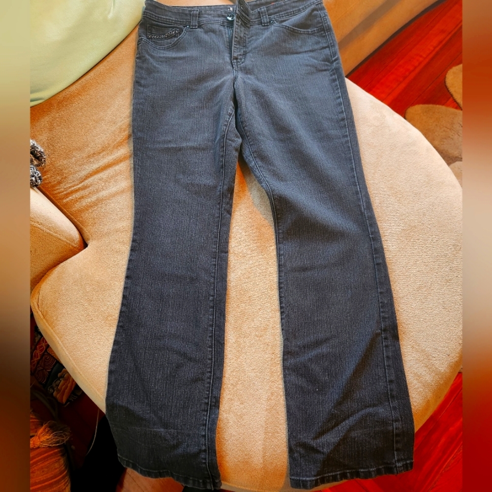Style and co tummy control jeans size 10 charcoal color with rhinestone detail